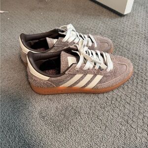 Adidas spezial tan shoes men 5 1/2 women size 7